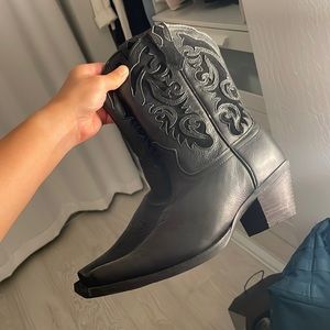 Ariat western boots
